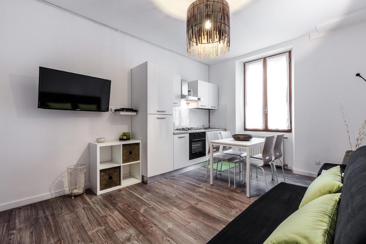 Stayeasy Fara12 - Central Station & Downtown Walking Distance Милан Экстерьер фото